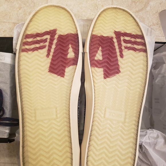 Toms x Marvel - Picture 4 of 6